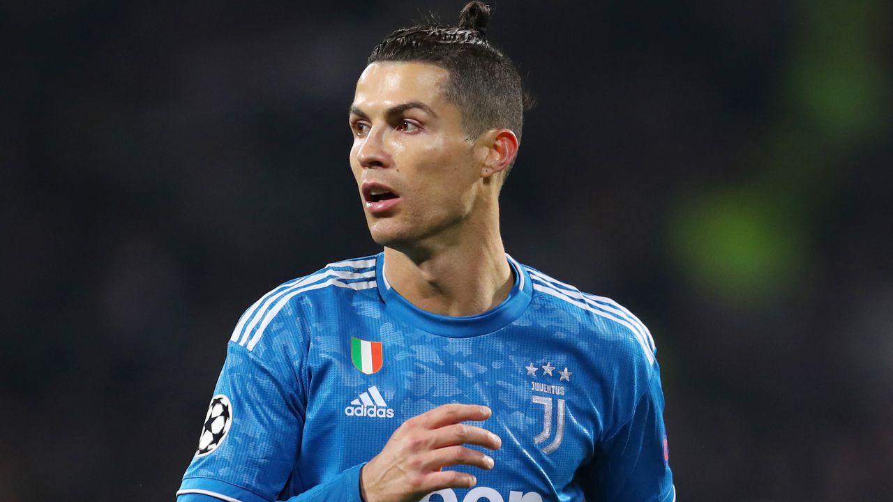 Ronaldo Gönnt Sich Luxus Auto Für über Neun Millionen Euro 